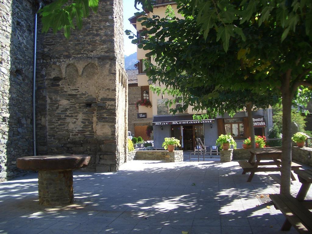 Hostal Montana Alins Exterior photo